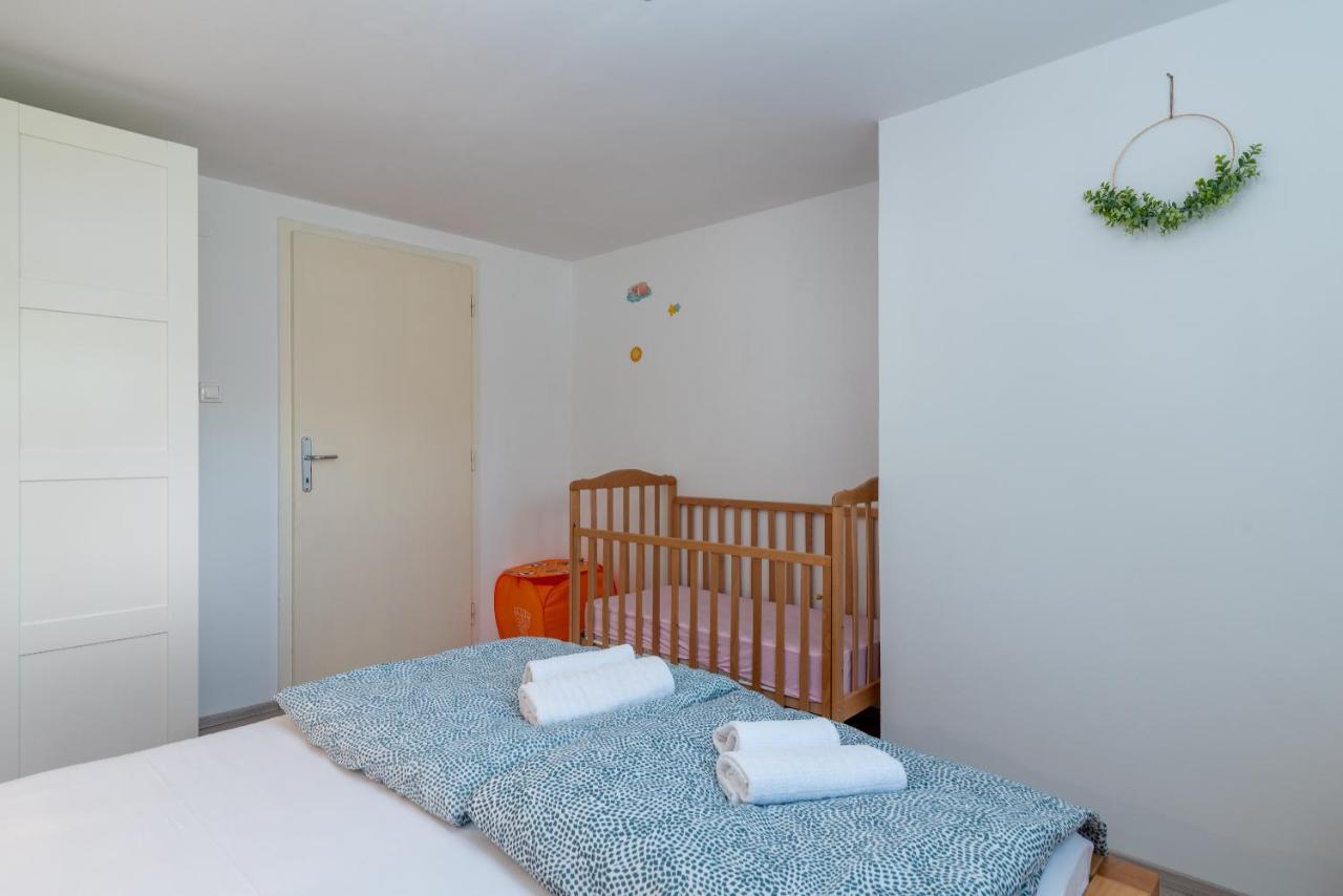 טרוגיר Apartment Hrabar Longo מראה חיצוני תמונה