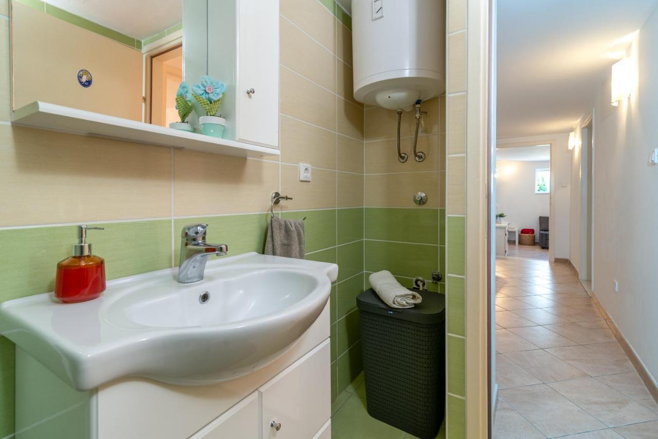 טרוגיר Apartment Hrabar Longo מראה חיצוני תמונה